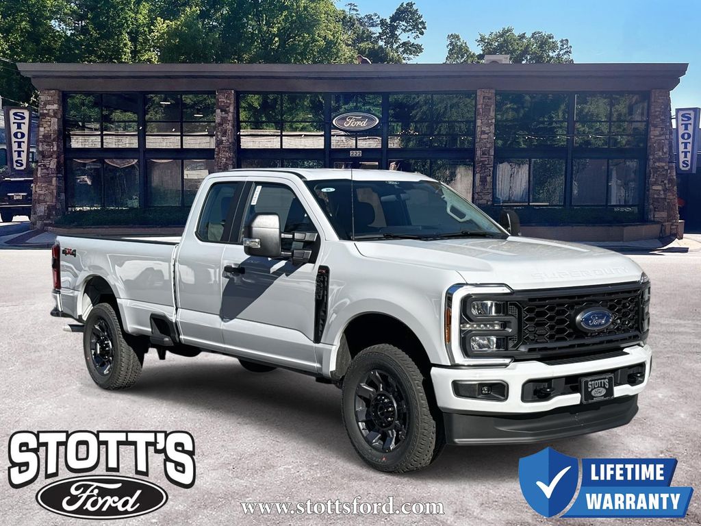 2026 Ford F-350 Truck Super Cab 