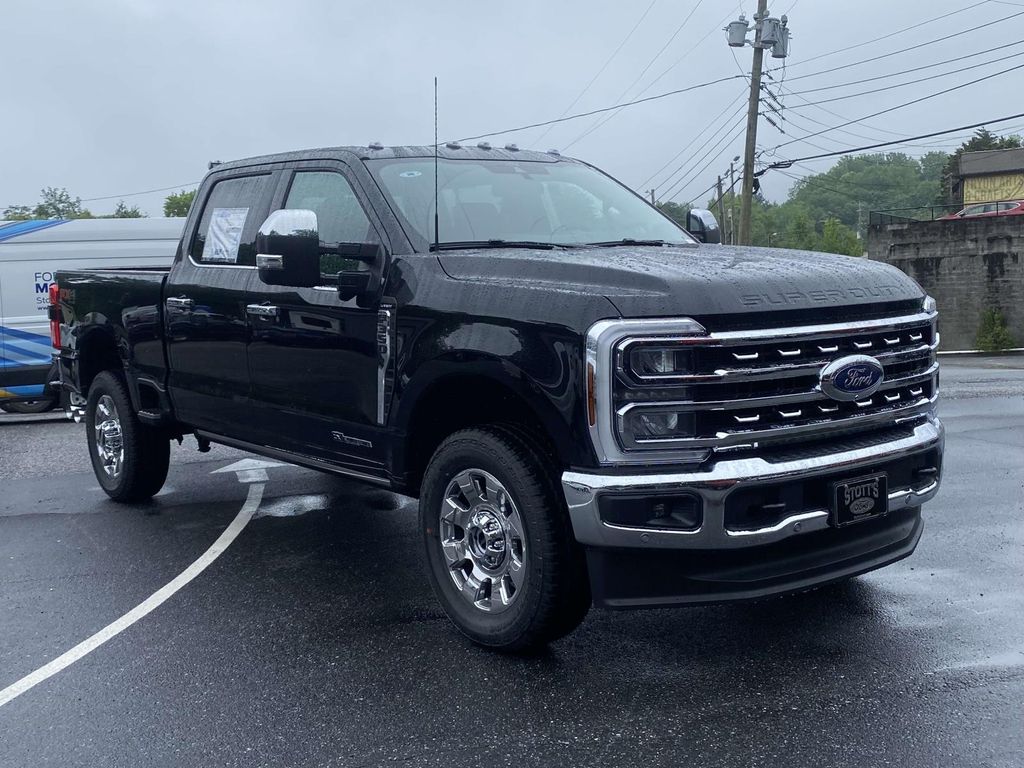 2026 Ford F-350 Lariat 4x4 Crew Cab 6-3/4' Box SRW's photo