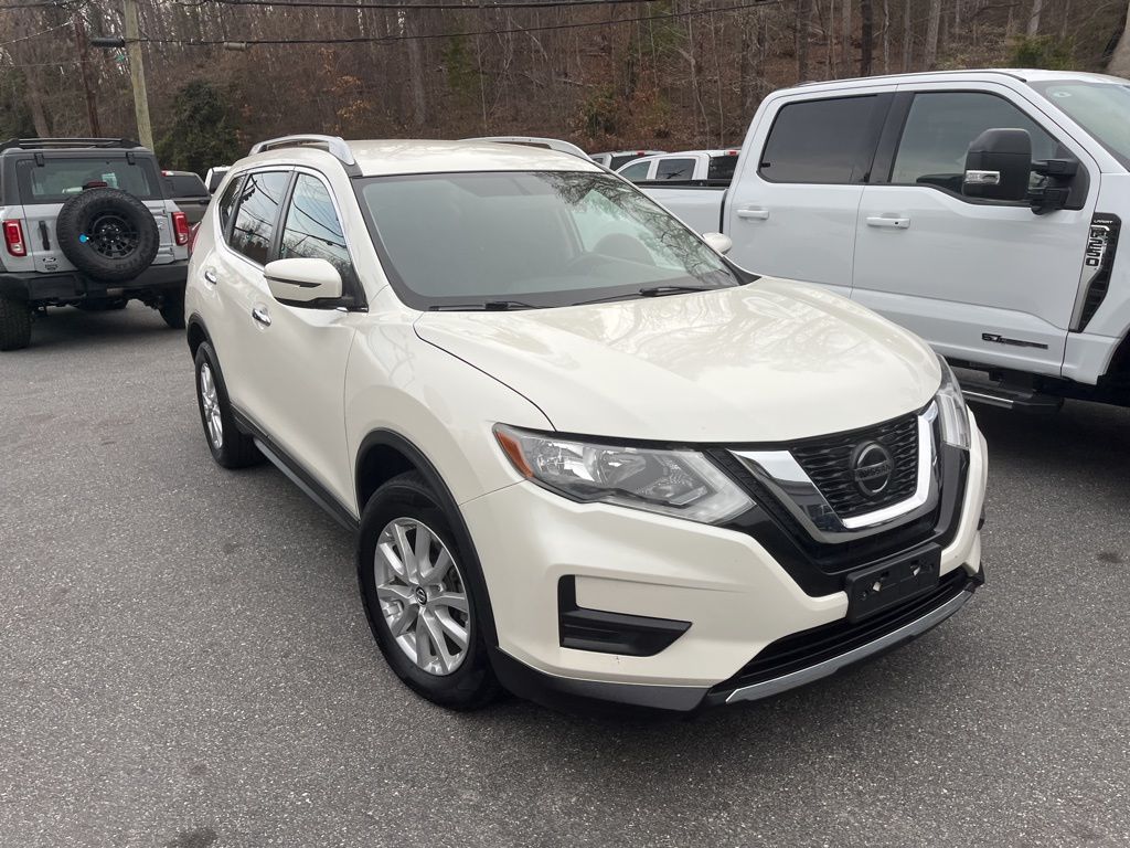Certified 2018 Nissan Rogue SV with VIN JN8AT2MV2JW352724 for sale in Tryon, NC