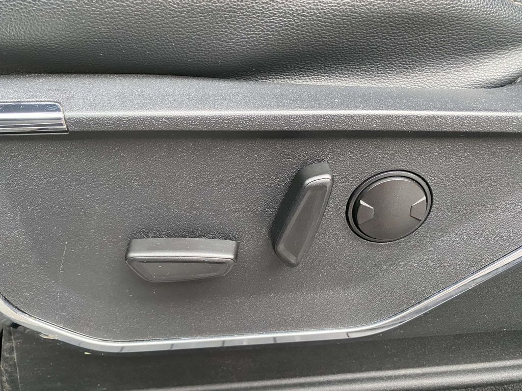 2024 Ford F-350 Super Duty Lariat - Photo 16
