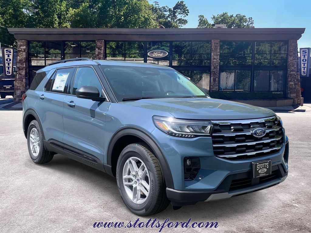 2026 Ford Explorer's photo