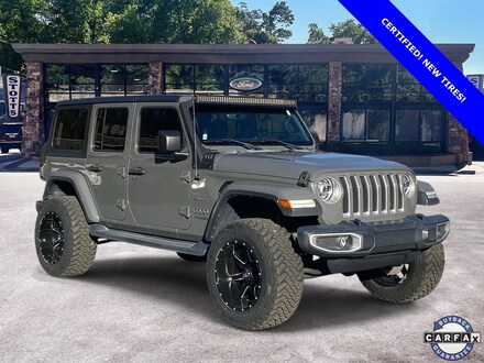 2020 Jeep Wrangler Unlimited Sahara SUV