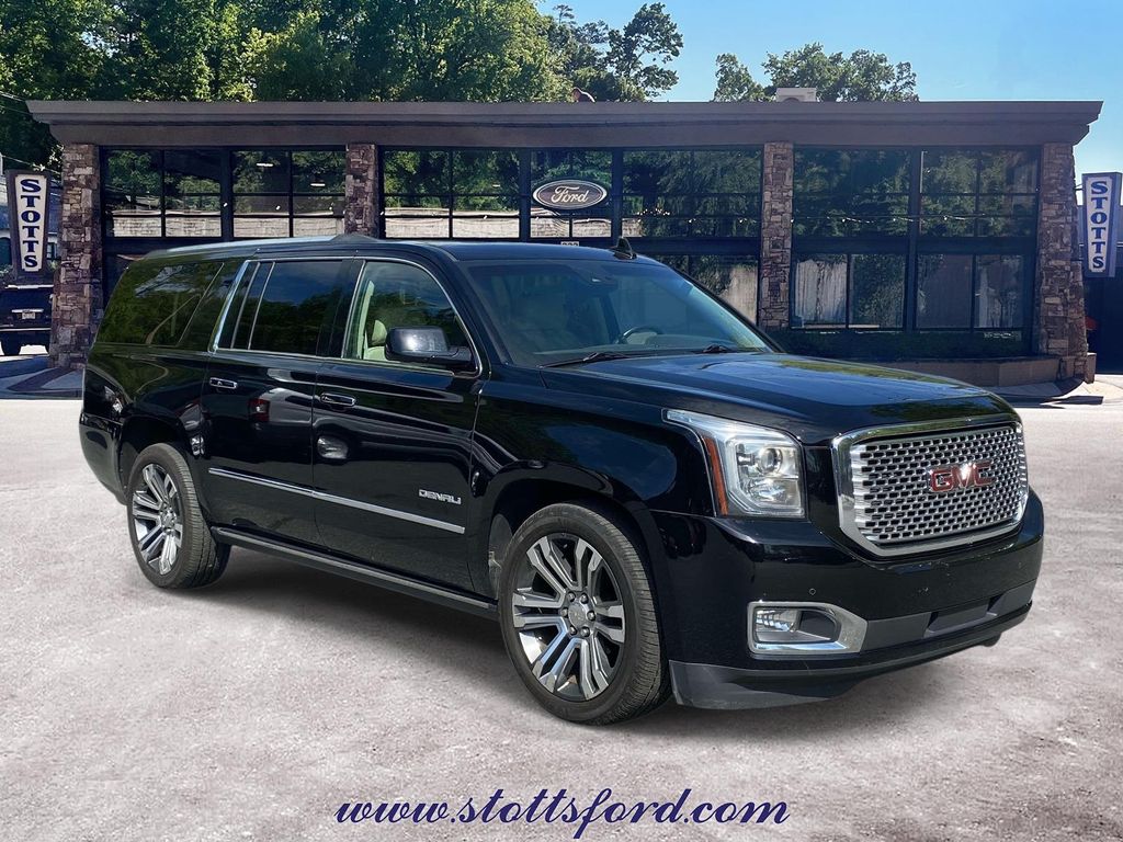 2017 GMC Yukon Denali AWD's photo