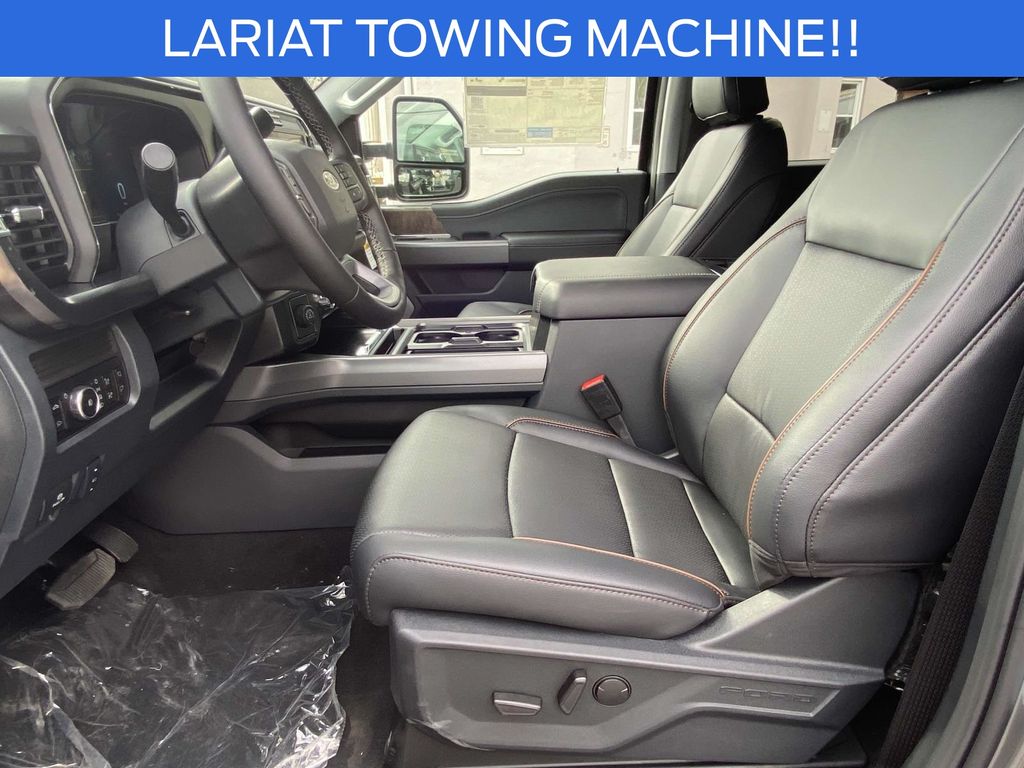2026 Ford F-350 Super Duty XL - Photo 15