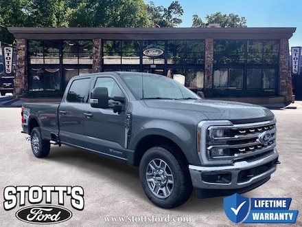 2026 Ford F-250 Lariat Truck Crew Cab