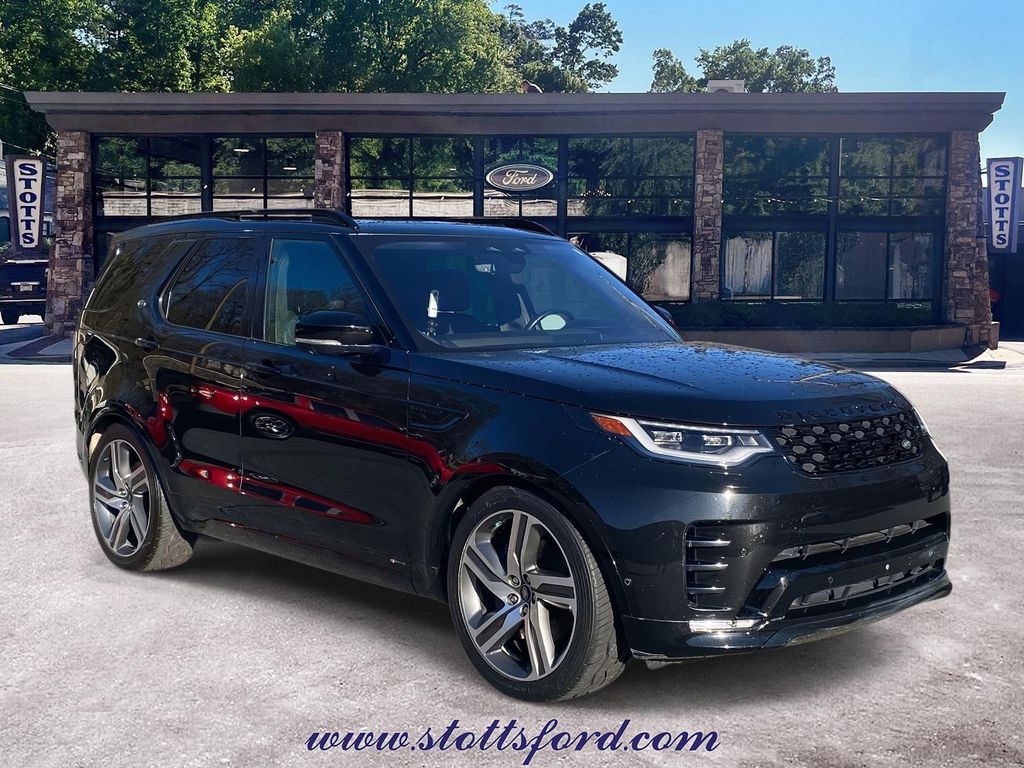 2022 Land Rover Discovery HSE R Dynamic's photo