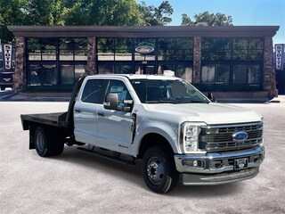 2026 Ford F-350 Chassis Truck Crew Cab