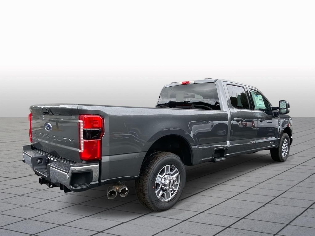 2026 Ford F-250 Super Duty Lariat - Photo 6