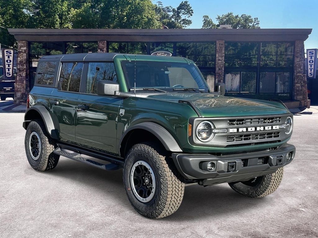2025 Ford Bronco SUV 