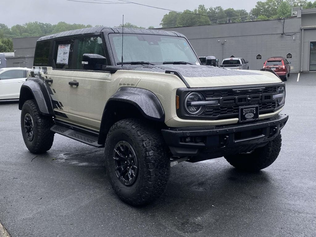 2026 Ford Bronco Raptor 4x4's photo