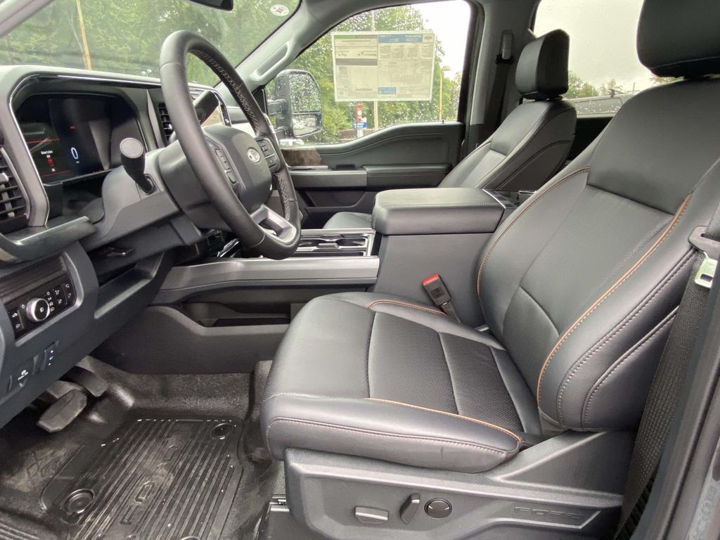2026 Ford F-250 Super Duty Lariat - Photo 12