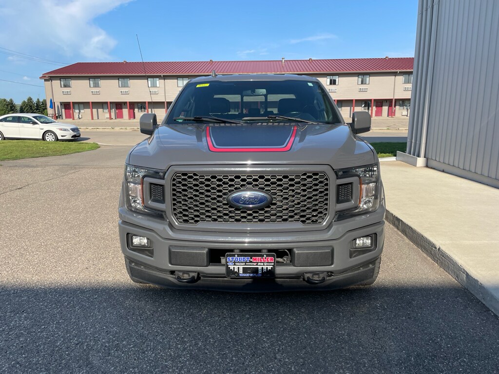 2018 Ford F-150 photo 2