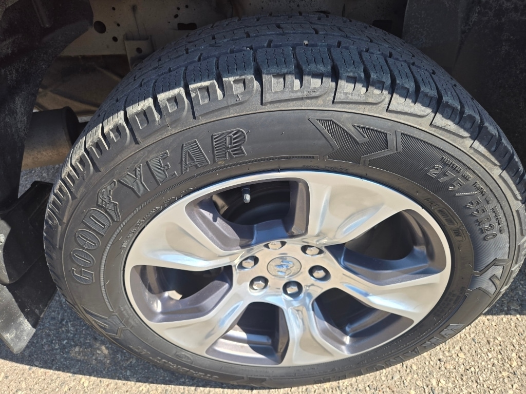 2022 RAM Ram 1500 Pickup Laramie - Photo 6