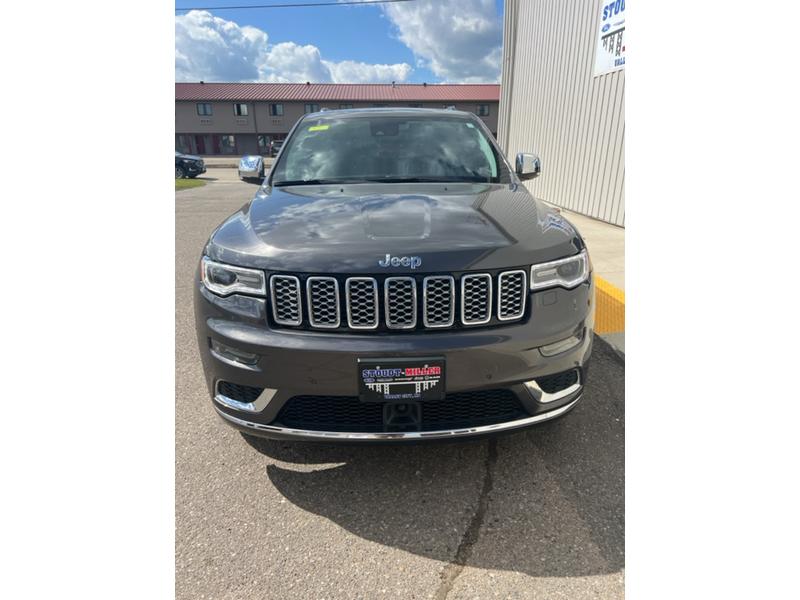 Used 2017 Jeep Grand Cherokee Summit with VIN 1C4RJFJTXHC809399 for sale in Valley City, ND