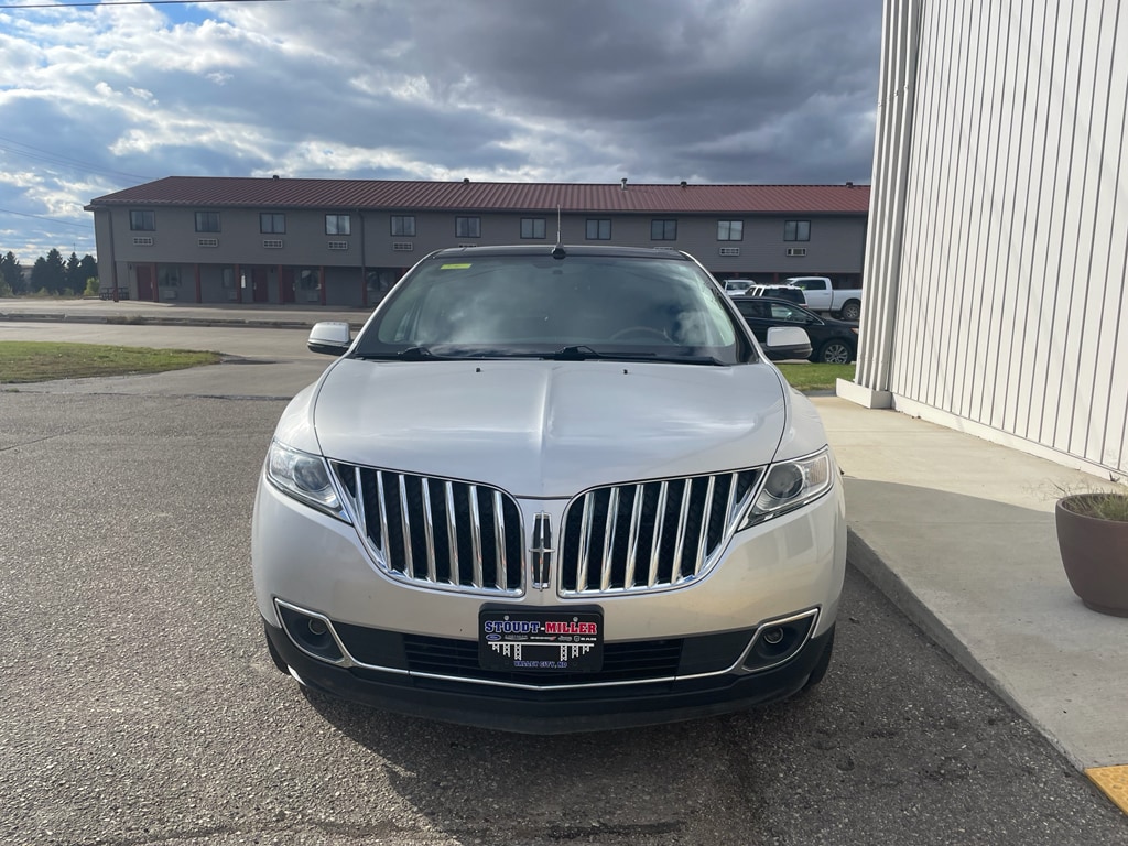 Used 2013 Lincoln MKX Base with VIN 2LMDJ8JK6DBL31733 for sale in Valley City, ND
