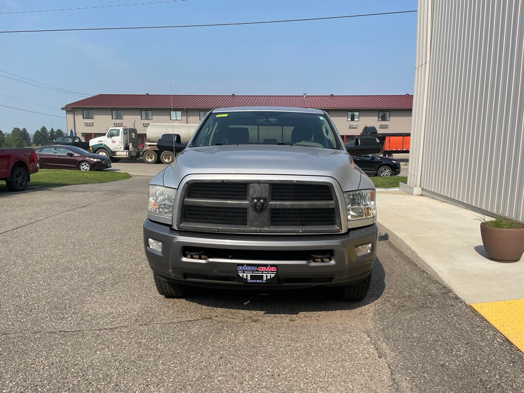 2012 Ram 2500 SLT photo 2
