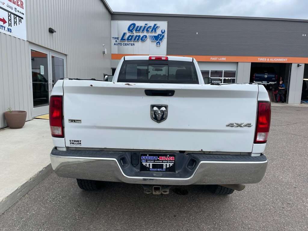 2012 Ram 2500 SLT photo 3