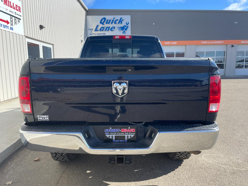 2017 Ram 2500 SLT photo 3