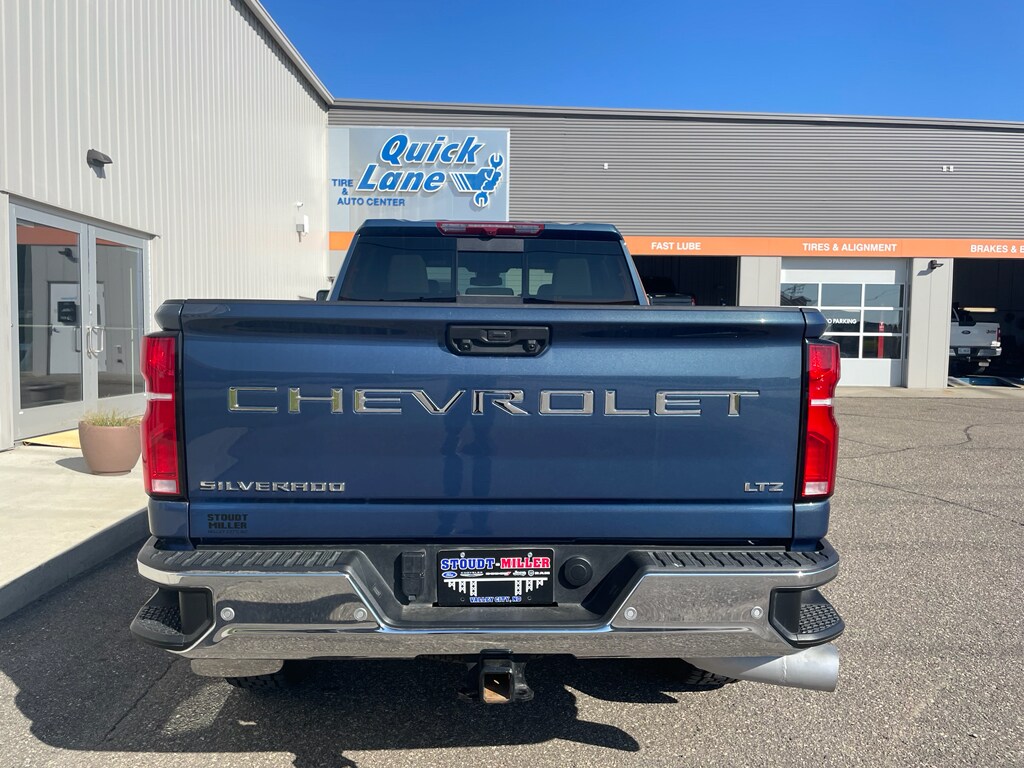 2024 Chevrolet Silverado LTZ photo 3