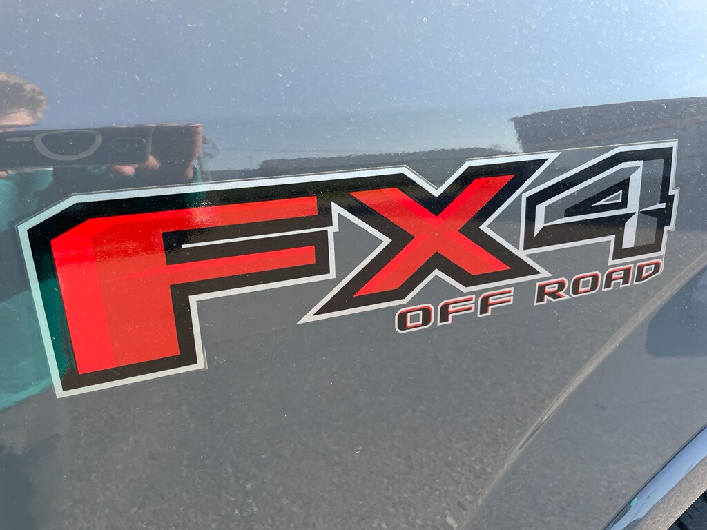 2018 Ford F-150 photo 4