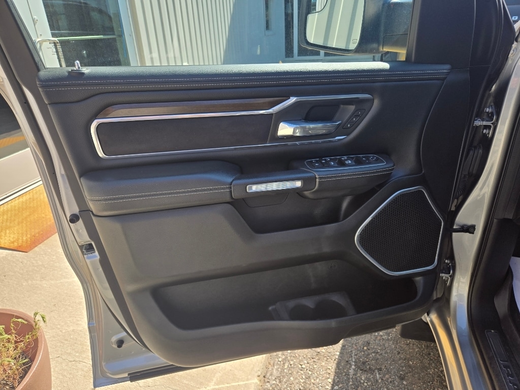 2022 RAM Ram 1500 Pickup Laramie - Photo 14