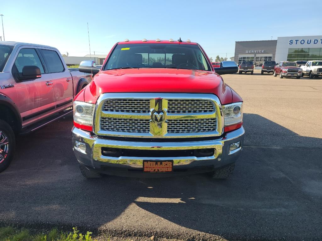 Used 2017 RAM Ram 2500 Pickup Laramie with VIN 3C6UR5KL5HG615685 for sale in Valley City, ND