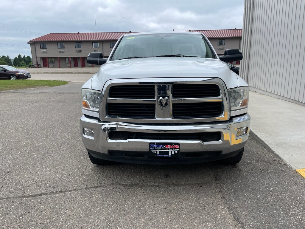 2012 Ram 2500 SLT photo 2