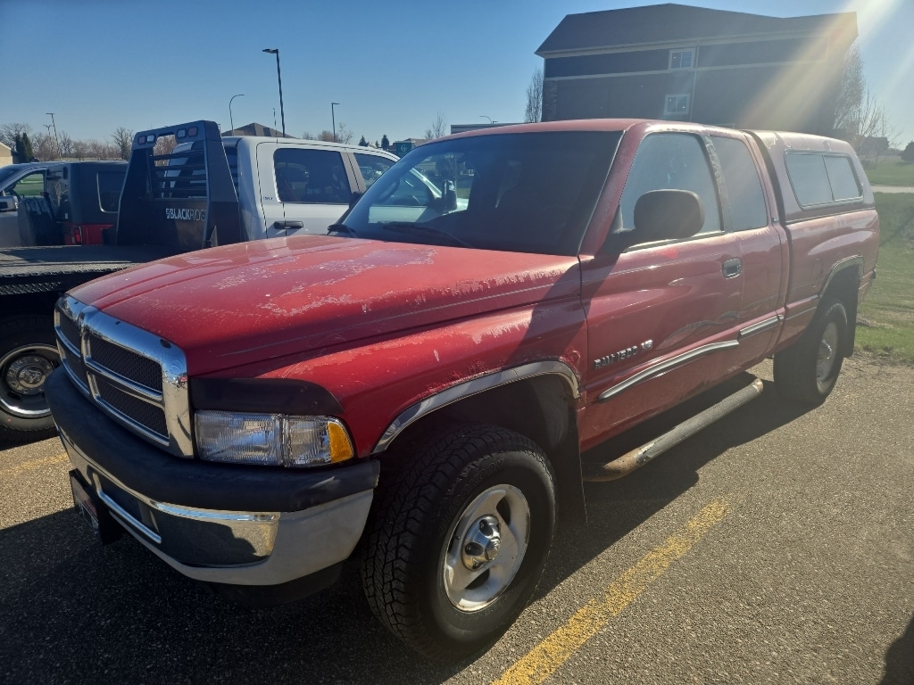 2000 Dodge Ram 1500 1500 ST 4X4 QUAD CAB SWB's photo