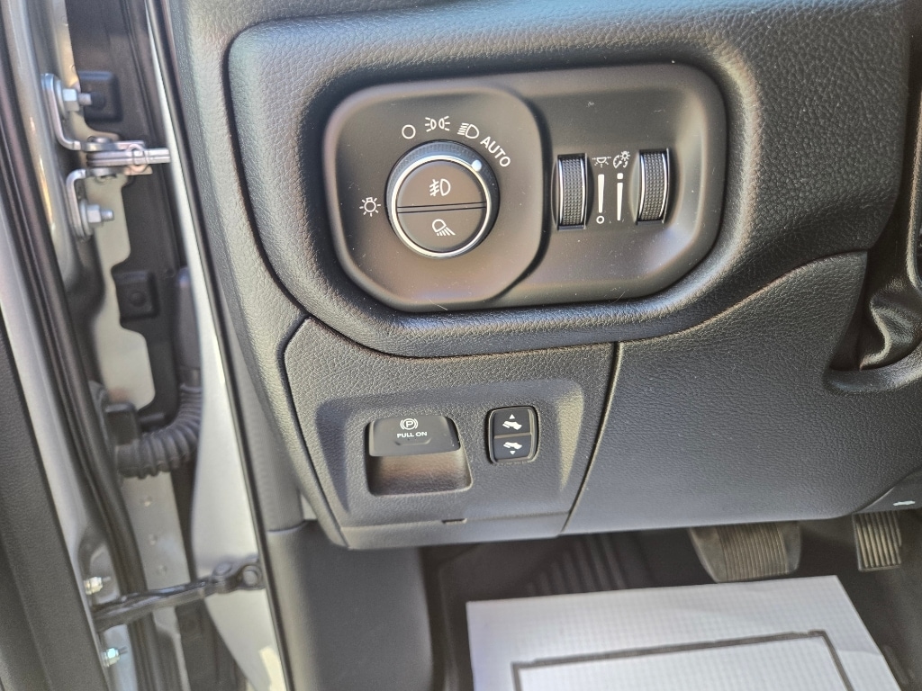 2022 RAM Ram 1500 Pickup Laramie - Photo 15