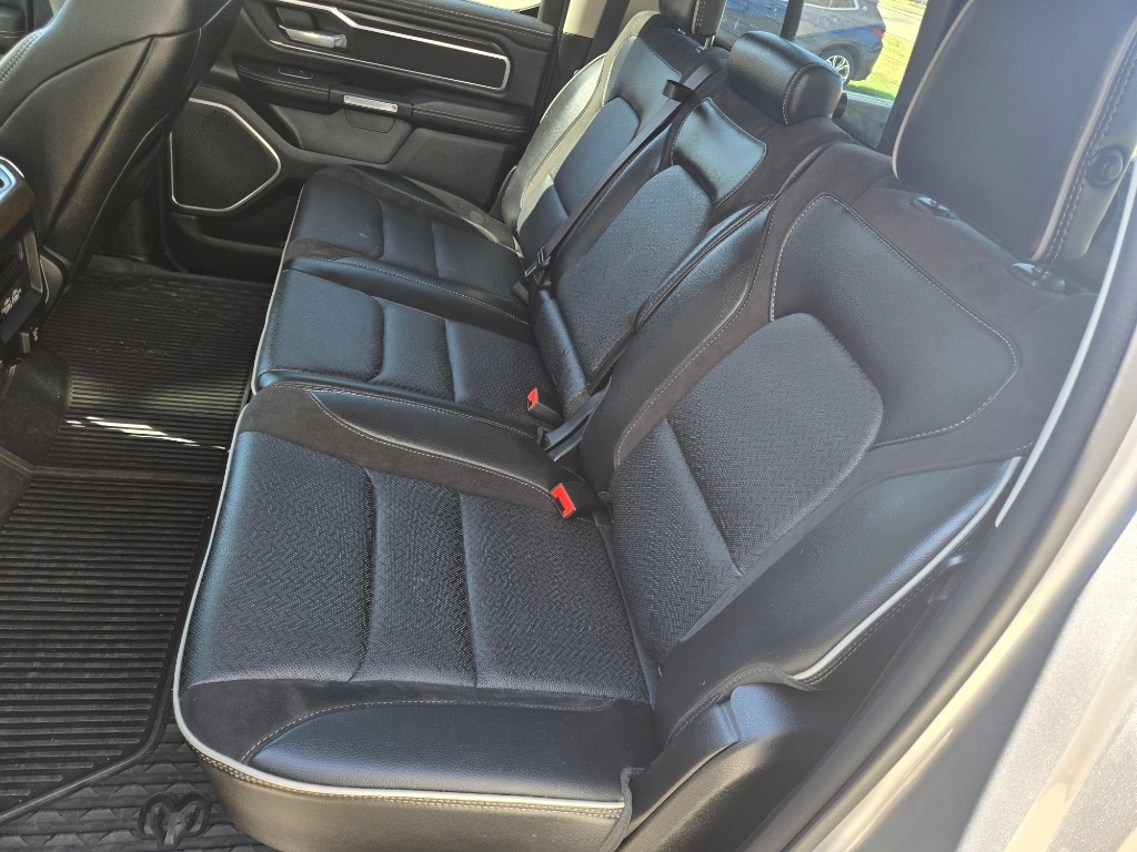 2022 RAM Ram 1500 Pickup Laramie - Photo 11