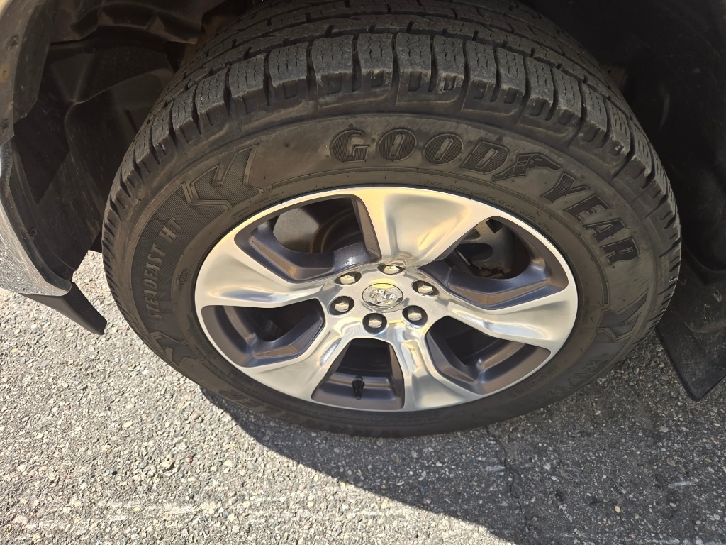2022 RAM Ram 1500 Pickup Laramie - Photo 8