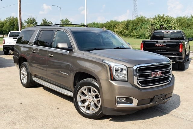 2015 GMC Yukon XL SLT's photo