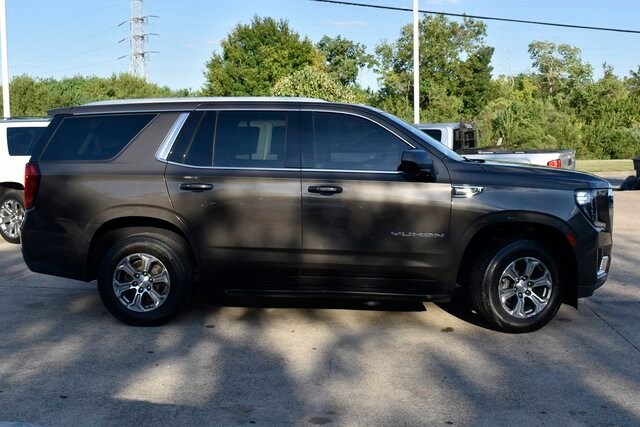 2021 Gmc Yukon SLE photo 2