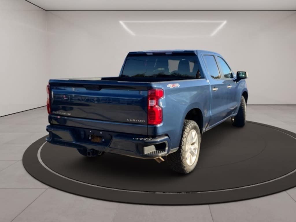 Used 2022 Chevrolet Silverado 1500 Custom Truck Crew Cab