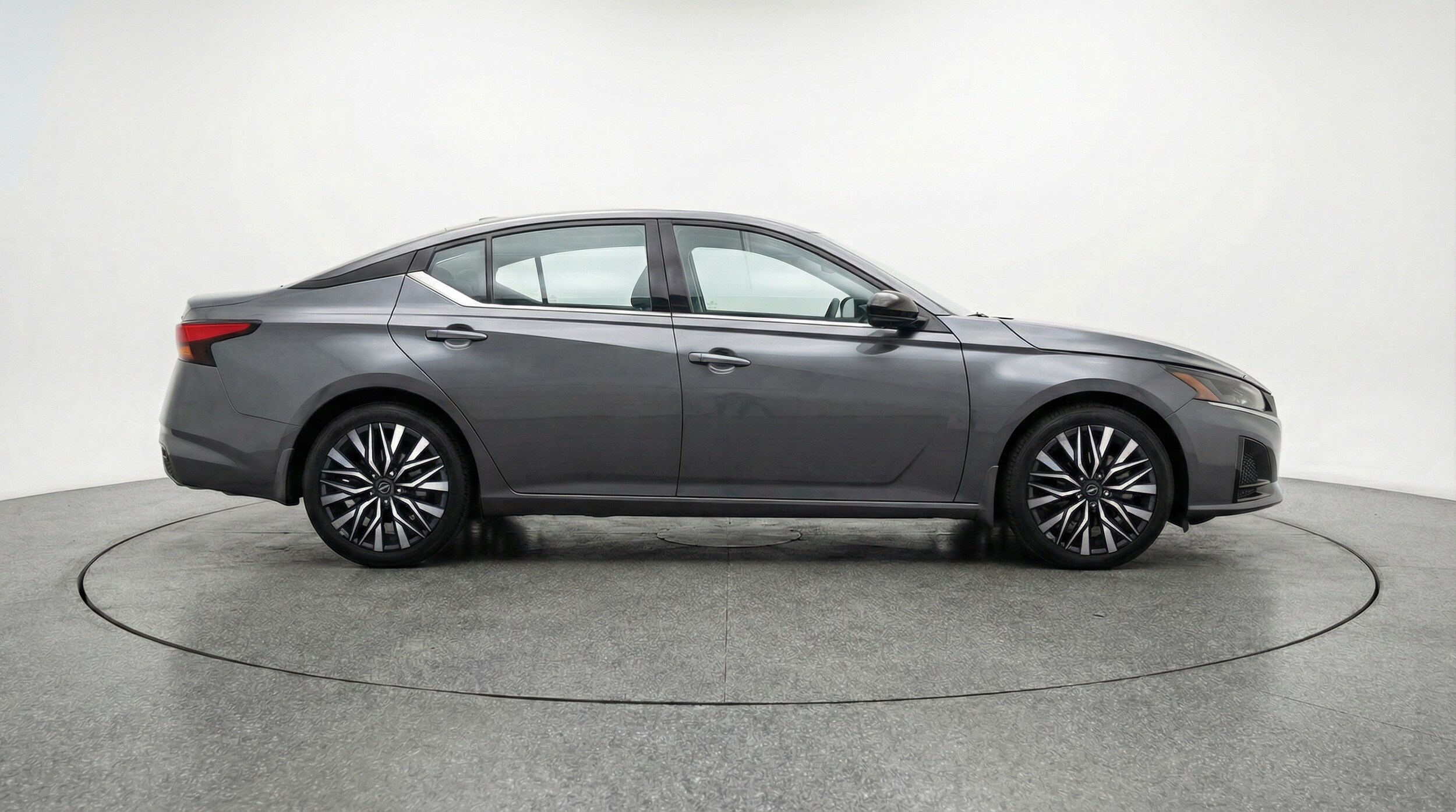 Thumbnail: 2025 Nissan Altima - 8