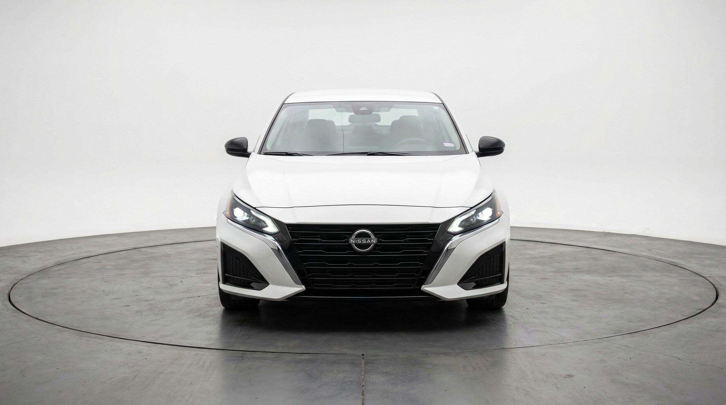 Thumbnail: 2025 Nissan Altima - 2