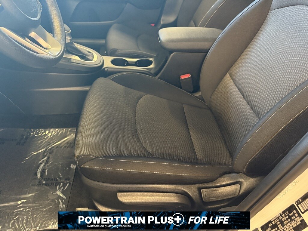 2024 Kia Forte LX photo 4