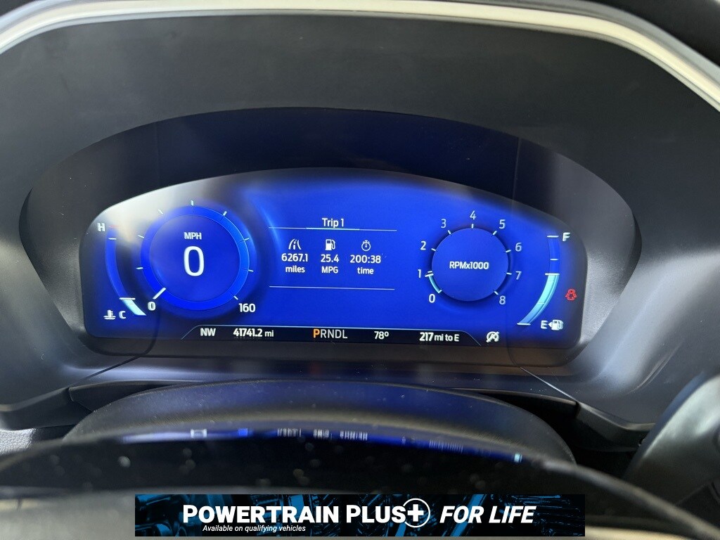 2022 Ford Escape SEL photo 3