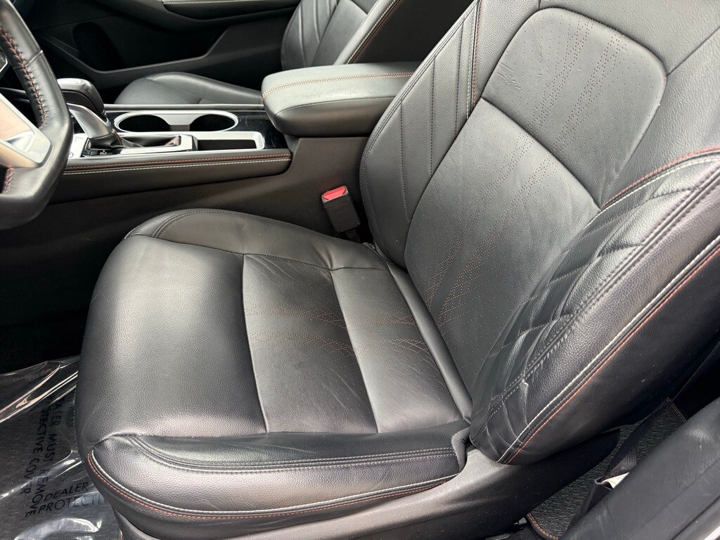 2023 Nissan Altima 2.5 SR photo 4