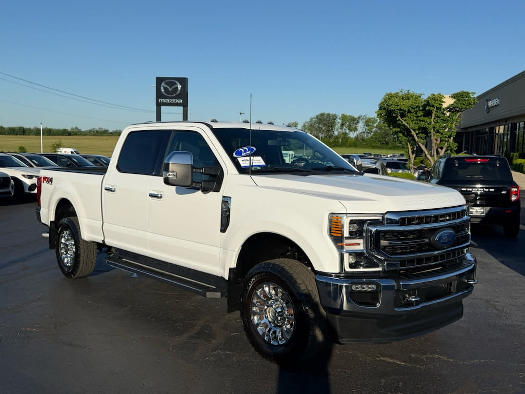 Certified 2022 Ford Super Duty F-350 SRW Pickup Lariat 4WD Crew Cab 6.75 Box Truck