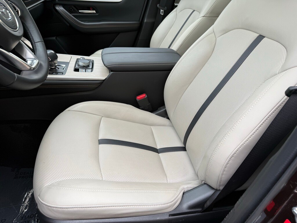 2025 Mazda CX-90 Plug-in Hybrid Premium S photo 4