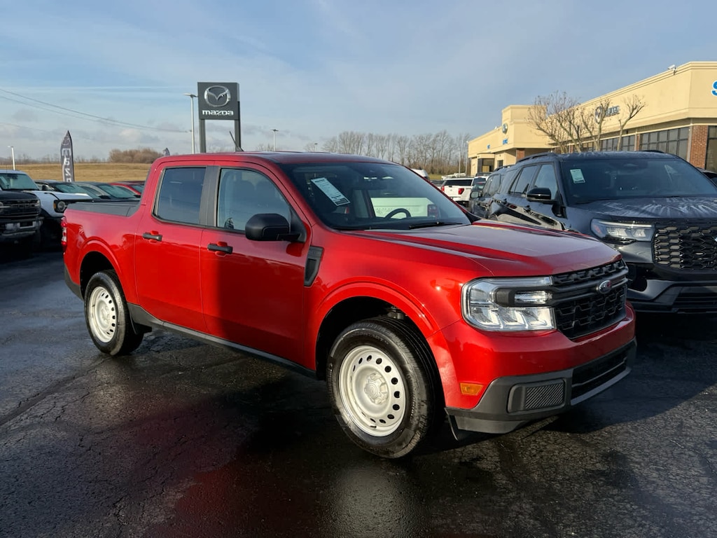Used 2024 Ford Maverick XL FWD Supercrew Truck