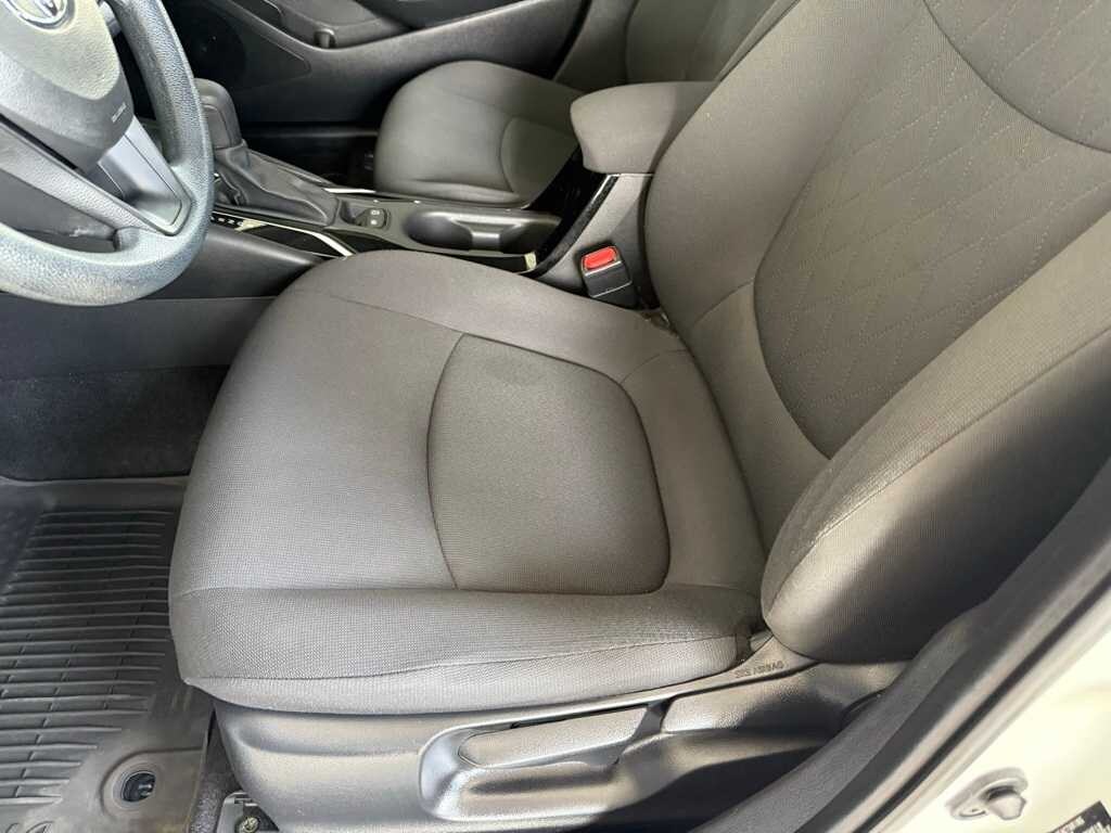 Used 2021 Toyota Corolla LE Sedan
