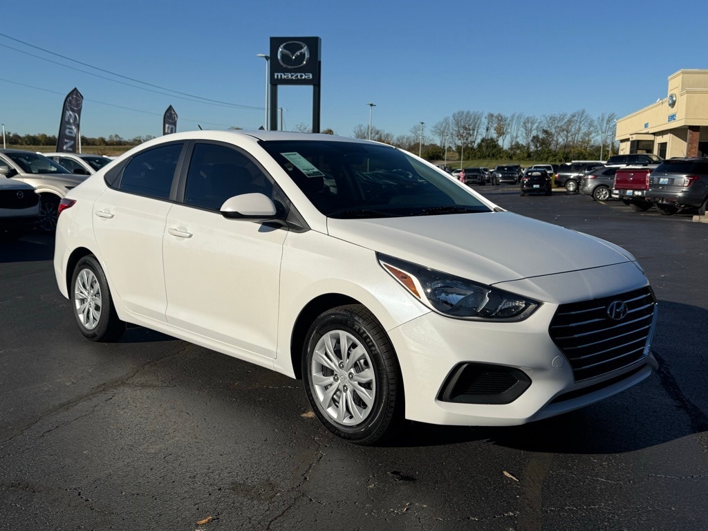 2022 Hyundai Accent SE