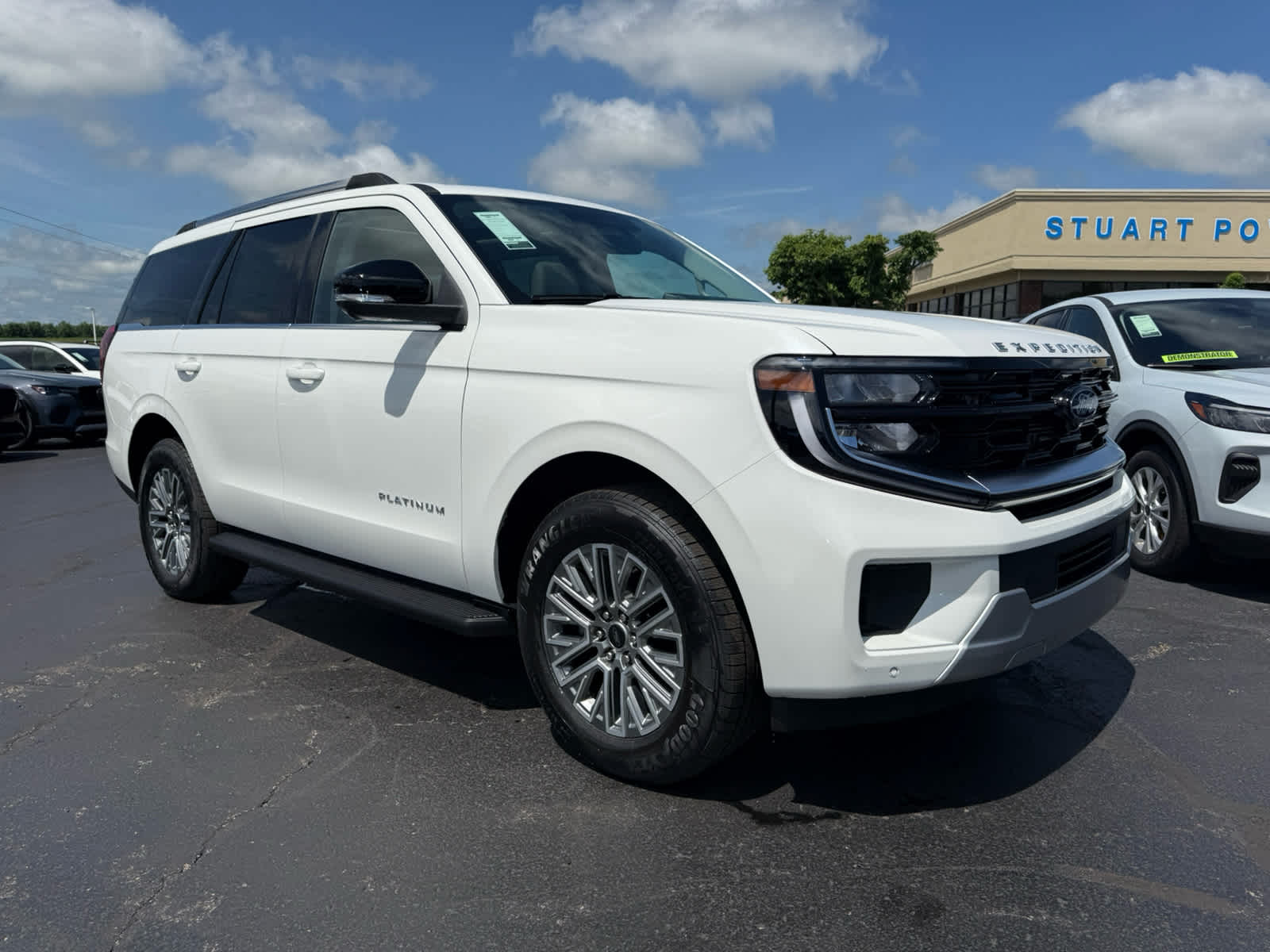 2026 Ford Expedition Platinum 4x4's photo
