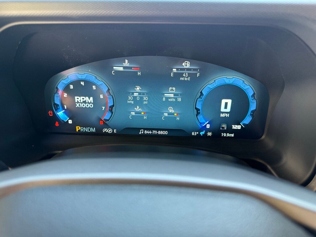 2025 Ford Bronco Badlands photo 2