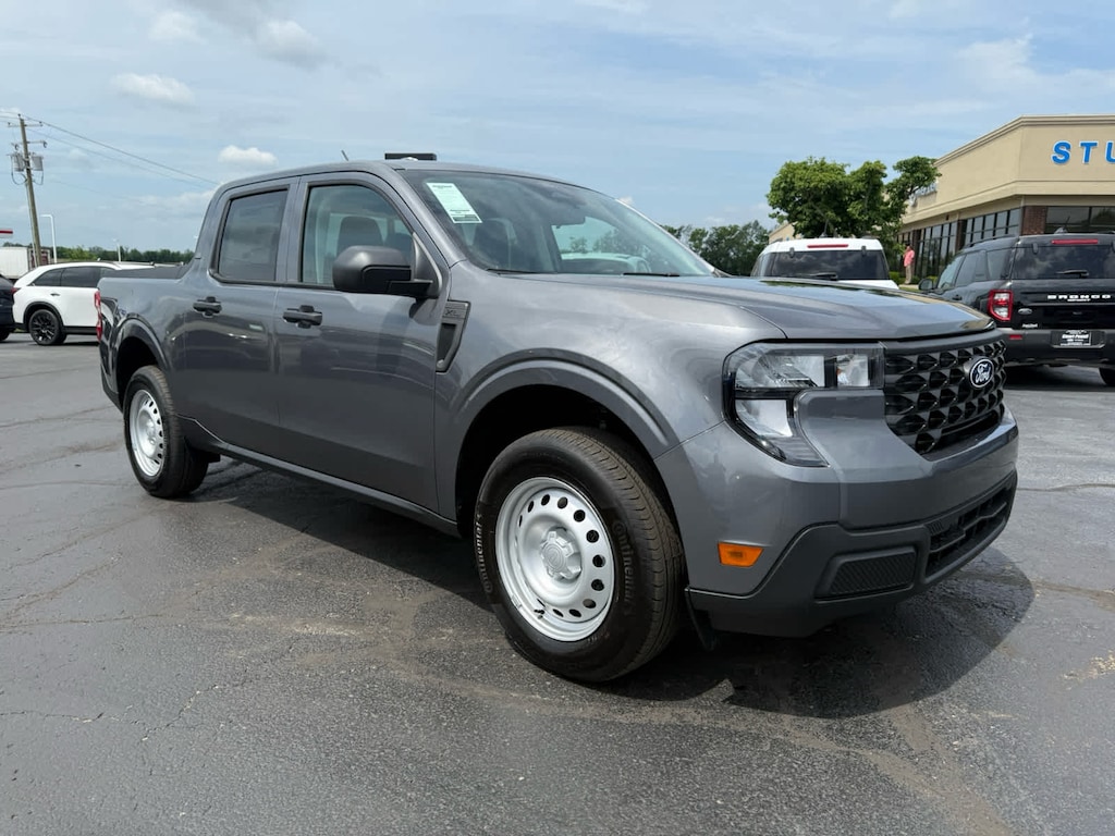 New 2026 Ford Maverick XL AWD Supercrew Truck