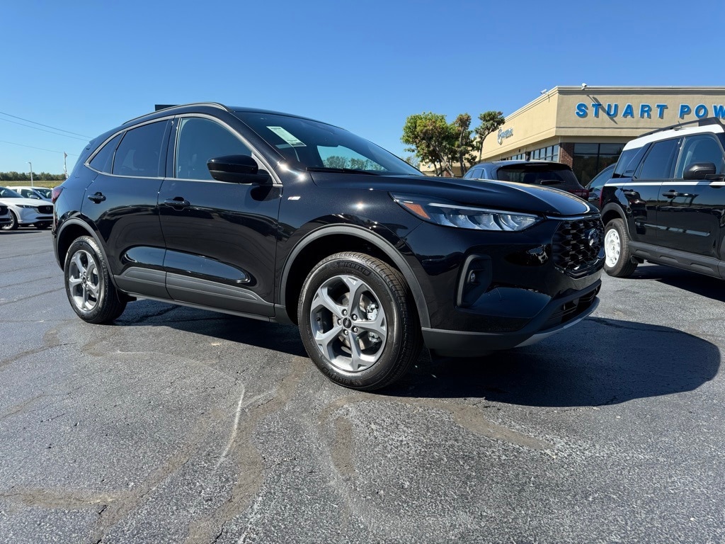 2026 Ford Escape ST-Line Select's photo