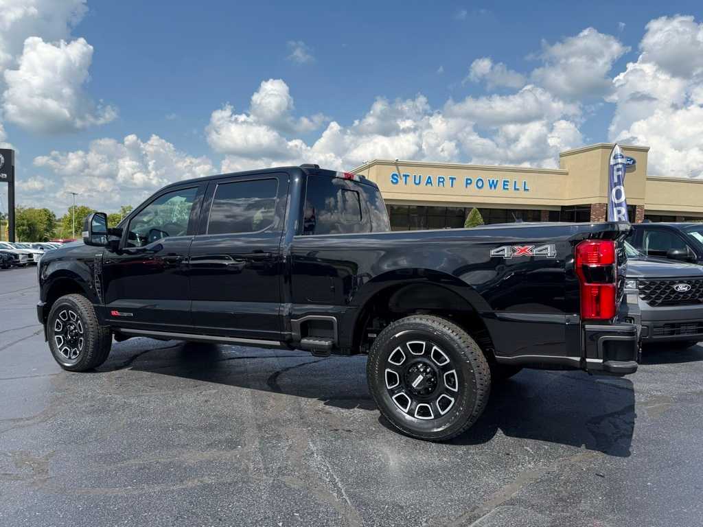 2026 Ford F-350 Super Duty Platinum - Photo 31