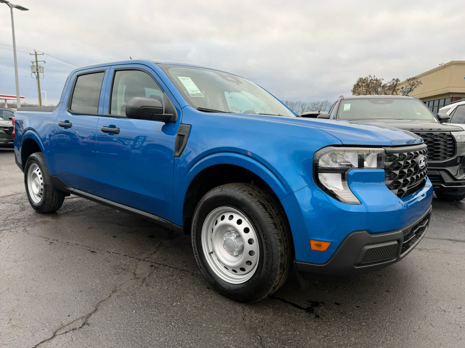 2026 Ford Maverick XL's photo